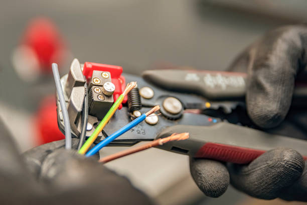 Best Electrical Troubleshooting Services  in Reedspt, OR