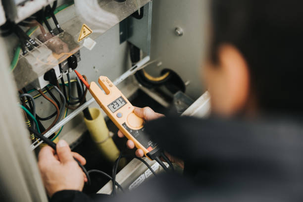 Best Electrician Near Me  in Reedspt, OR